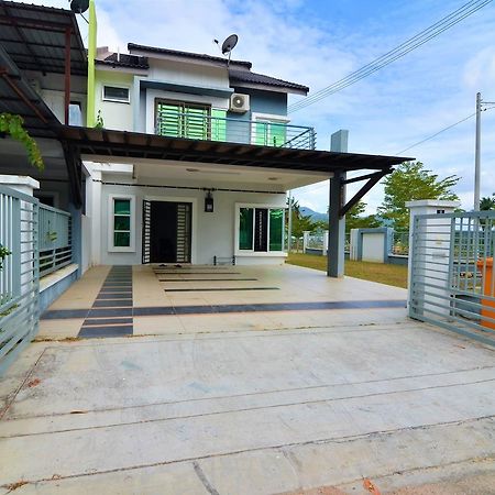 Impianacasa Kluang Homestay المظهر الخارجي الصورة