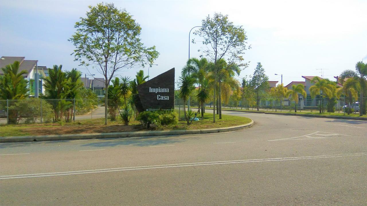 Impianacasa Kluang Homestay المظهر الخارجي الصورة