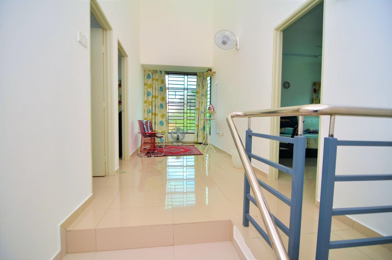 Impianacasa Kluang Homestay المظهر الخارجي الصورة